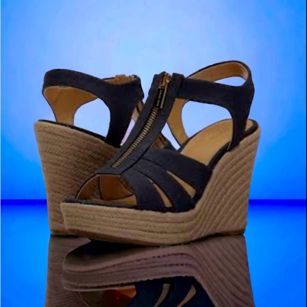 Michael Kors Wedge Sandals - Picture 1 of 3